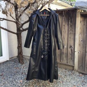 Abbyshot trench coat adult large black oversized collar jenova
